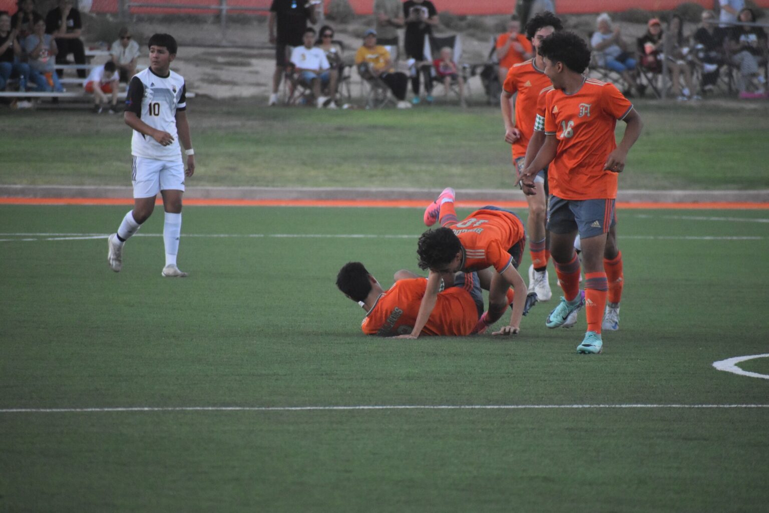 Bulldogs soccer loses home season opener to Hobbs Artesia Daily Press