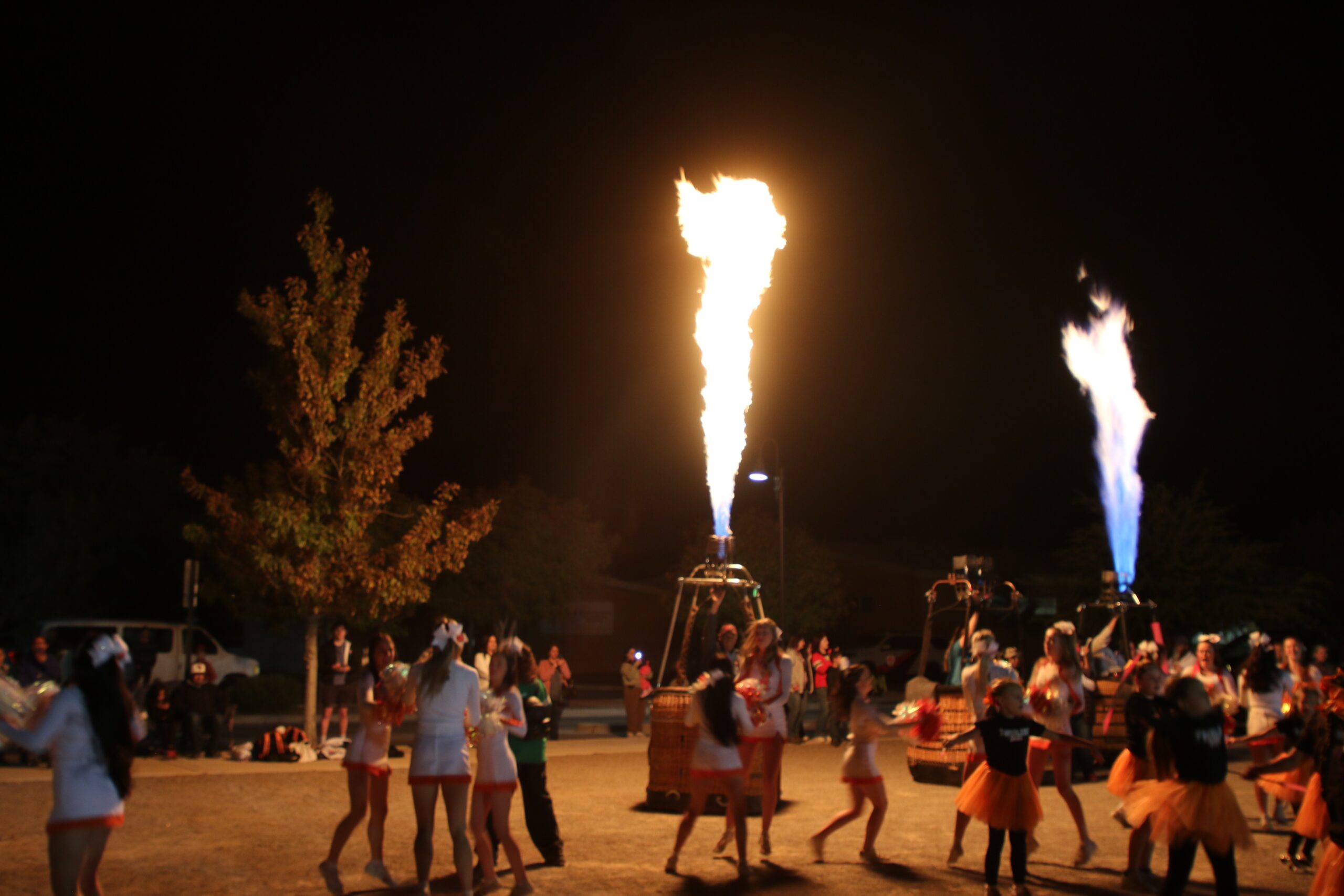 Fire, food and live music liven up Artesia during Balloons and Tunes